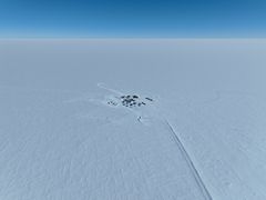 Aerial view of Little Dome C camp in Antarctica (credit: PNRA/IPEV)