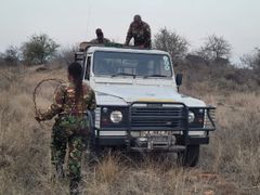 Kvinderne ansat i Transfontier Africa,  Black Mamba Anti-Poaching Unit, i Krüger Nationalpark i Sydafrika, bekæmper krybskytteri.