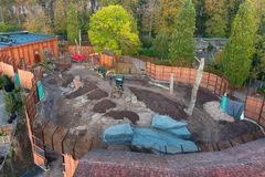 Dronefoto af det snart færdige løveanlæg i Aalborg Zoo
