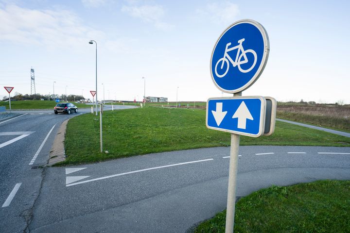Region Midtjylland vil undersøge, om elcykler kan være et supplement til bilen i landdistrikterne. Foto. Region Midtjylland.
