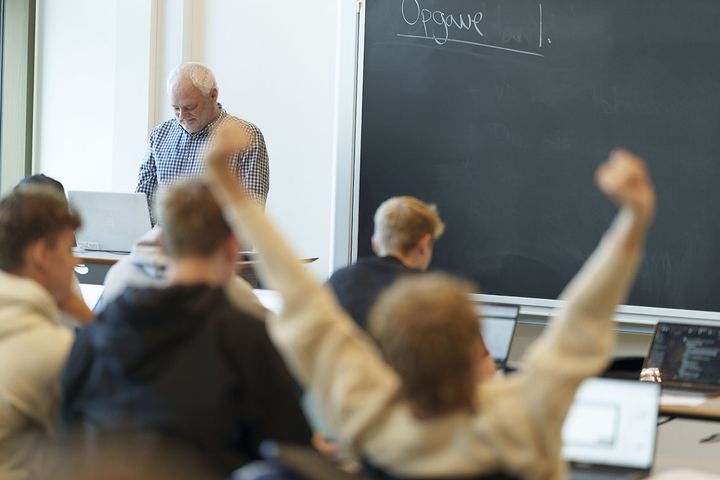 Unge på vej mod en ungdomsuddannelse – langt de fleste har fået deres førstevalg opfyldt i Region Midtjylland.