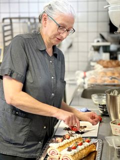 Miljøbillede fra køkkenet på Sct. Kjeldsgården i Viborg, som er et af de friplejehjem, som Danske Diakonhjem står bag.