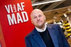 Kædedirektør Richo Boss er utroligt stolt af alle købmænd og MADarbejdere, som i MENYs 116 butikker hver dag servicerer kunderne med et smil. "Selv om vi nu er nummer et, vil vi stadig være ydmyge om, at vi skal arbejde hårdt og arbejde for at bevise, at vi i MENY inderligt ønsker at skabe den bedste indkøbsoplevelse," siger han.