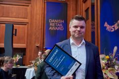 SPAR-Købmand Michael Sangill fra Hvide Sande, blev fredag hædret med Danish Retail Award, branchens største hæder.