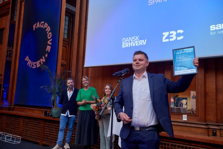Michael Sangill, købmand, SPAR Hvide Sande, blev fredag hædret med Danish Retail Award, detailbranchens største hæder.