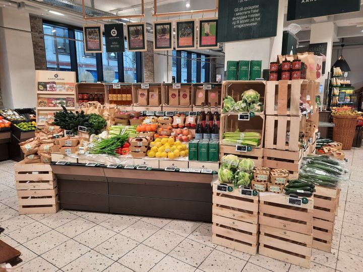 Nordhavns MENY byder nu på de lækreog farvestrålende produkter fra Aarstiderne.