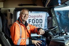 Med en ny kommunikationskampagne vil Dagrofa Foodservice synliggøre chaufførernes faglighed og vigtige rolle i virksomheden. Derudover skal kampagne gøre det nemmere at rekruttere nye chauffører fremadrettet.