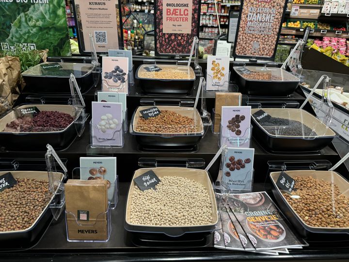 Dagrofa træder ind i bælgfrugtpartnerskabet. Vil gøre det lettere for danskerne at vælge bælgfrugter i madlavningen.