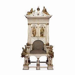 Frederik 3.s trone af enhjørningehorn på Rosenborg. Anvendt første gang ved Christian 5.s salving i 1671 og sidste gang ved Christian 8.s salving i 1840. Salvingerne fandt som regel sted på Frederiksborg Slot i Hillerød, men tronstolen  har altid været opbevaret på Rosenborg Slot, når den ikke var i brug. Hver konge har således kun siddet på tronen én gang. Det er uden tvivl den største stol af enhjørningehorn i Europa.