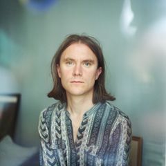Bisse er en af de tre kunstnere, der til efteråret giver hemmelig koncert på Rosenborg Slot. Publikum ved først på selve aftenen, hvem der står på scenen.