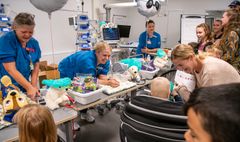 Bamserne kunne også prøve at blive bedøvet
