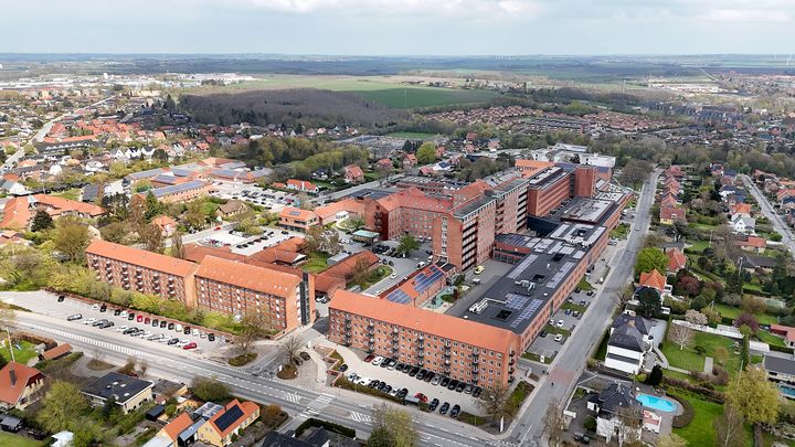 Luftfoto af Regionshospitalet Randers