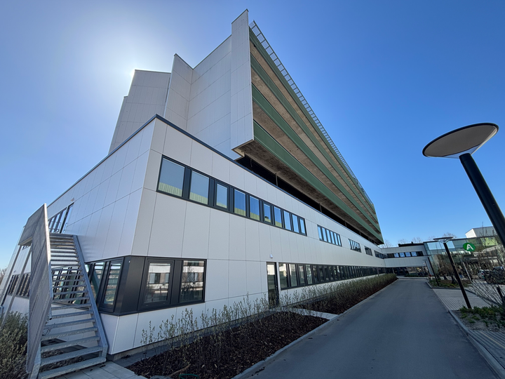 Patienter finder den nye Medicinsk Klinik via destination A4 og på samme etage som forhallen på Regionshospitalet Horsens.