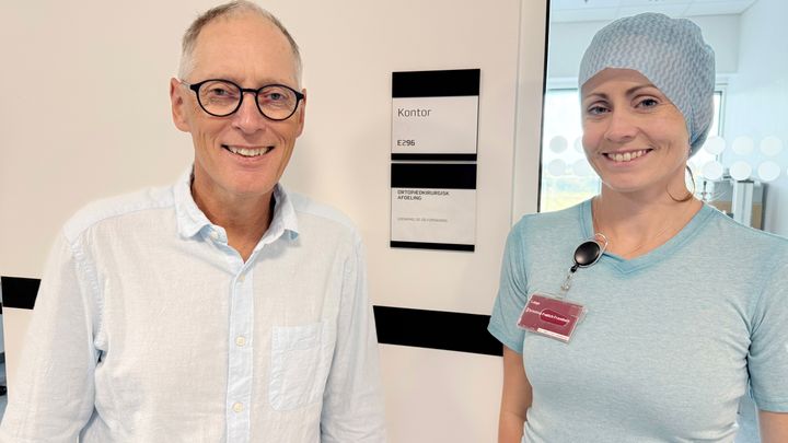 Professor Torben Bæk Hansen sammen med læge Christina Frølich Frandsen.