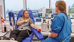 Mischa Wehlast-Honoré fra Ikast var den første plasmadonor på Regionshospitalet Gødstrup