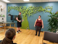 Træningsmodellerne skal i gang med en fysisk øvelse stående.