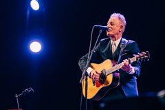 Lyle Lovett