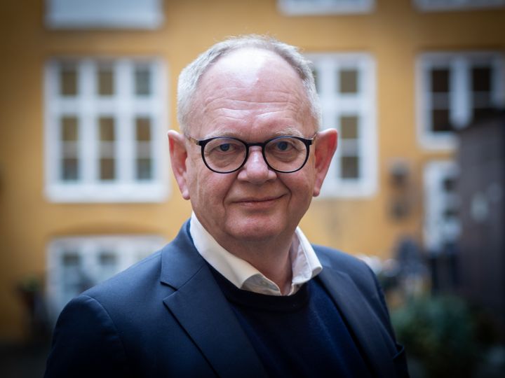 "Til jer, som skal læse den socialpædagogiske retning på pædagoguddannelsen, vil jeg gerne sige stort velkommen til verdens bedste fag," siger Benny Andersen. Foto: Rikke Rhein-Knudsen.