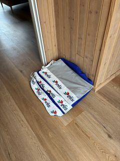 Linnedposerne ligger klar når gæsterne ankommer i feriehusene