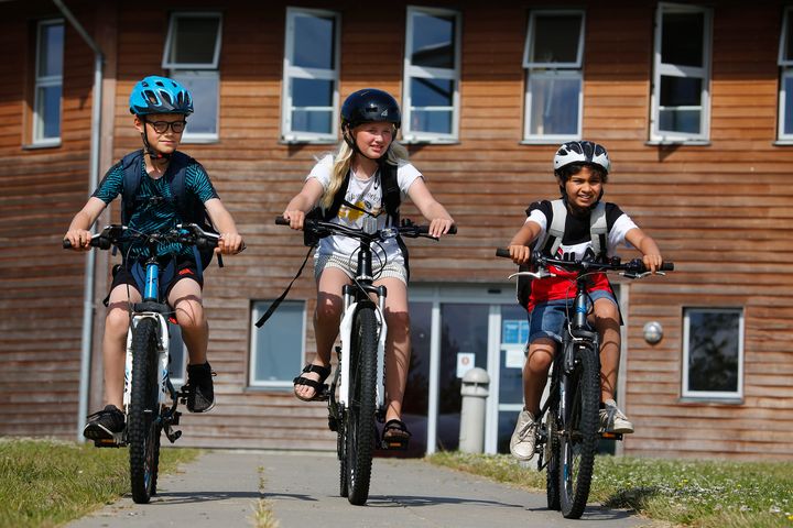 Lyngby-Taarbæk er Sjællands mest deltagende Kommune i Cyklistforbundet kampagne "Alle Børn Cykler 2025". På landsplan ligger Lyngby-Taarbæk nr. 3 kun overgået af nogle af landets allerstørste kommuner, nemlig Aarhus og Odense, hvor endnu flere børn er tilmeldt den årlige kampagne, der skal få flere børn til at cykle i skole.