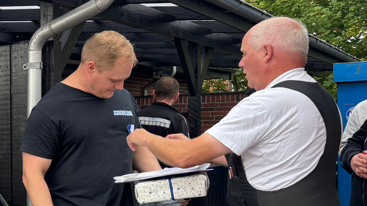 Martin%20Arne%20Borre%20modtager%20TEKNIQ%20Arbejdsgivernes%20h%E6dersmedalje.