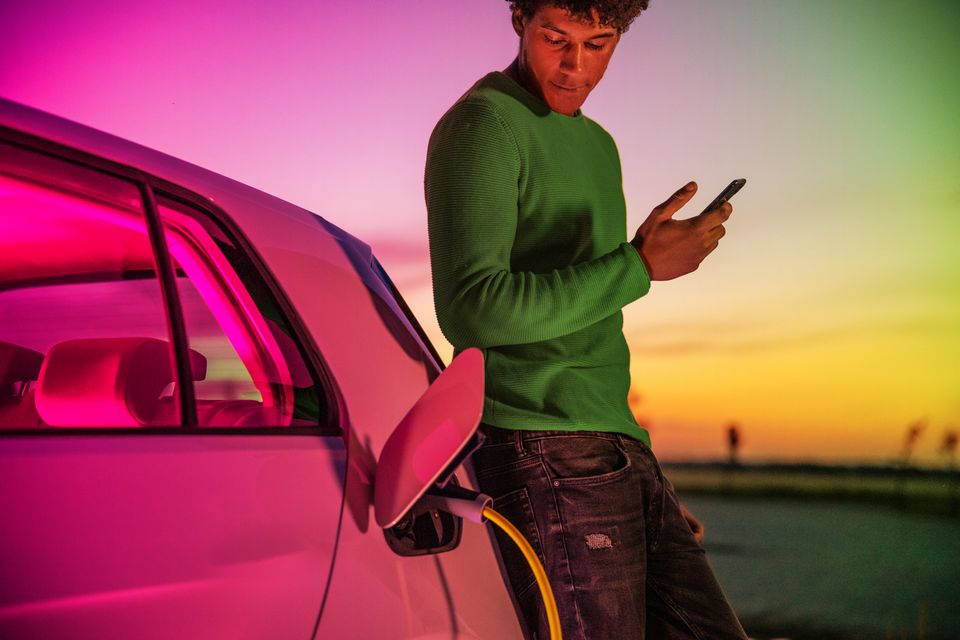 Crédit Agricole Auto Bank er født en ny paneuropæisk leder i bilfinansiering, leasing og Crédit Agricole Auto Bank er født en ny paneuropæisk leder i bilfinansiering, leasing og