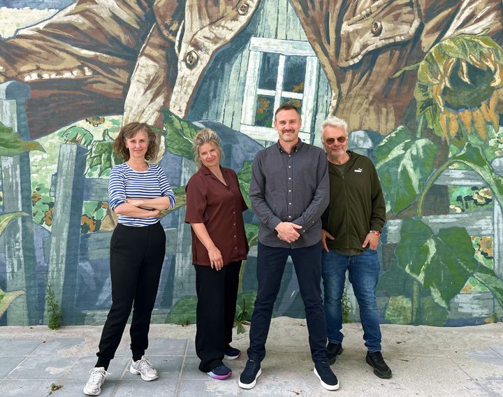 Styregruppen for ”Kunsten at trives”. Fra venstre: Sarah Giersing, program- og udstillingschef på M/S Museet for Søfart; Søs Krogh Vikkelsø, leder af Kulturværftet; Ole Skjellerup, sekretariatsleder i Helsingørs Boligsociale Helhedsplan; og Jens Frimann Hansen, leder af Helsingør Teater.