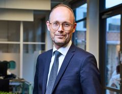 Adm. direktør i Fynske Bank, Henning Dam, er tilfreds med resultatet og fremhæver særligt bankens udlånsvækst på 17,3 procent.