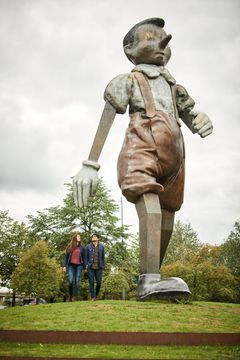 Moderne skulptur i kunstbyen Borås.
