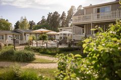 Naya Retreat & Hotel på en solskinsdag