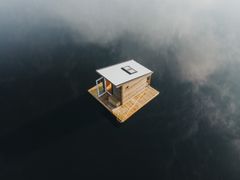 Bo helt for dig selv i Kajakhaket hos Ramoa