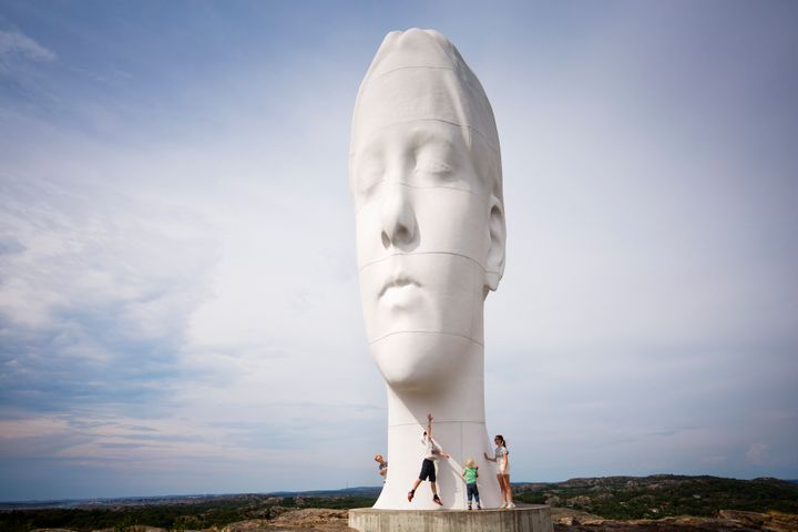 Skulpturparken Pilanes mest kendte værker, Anna af Jaume Plensa.