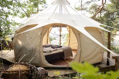 Glampingtelt med udsigt til Vättern