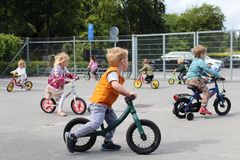 Børn cykler til Tour de Trørød