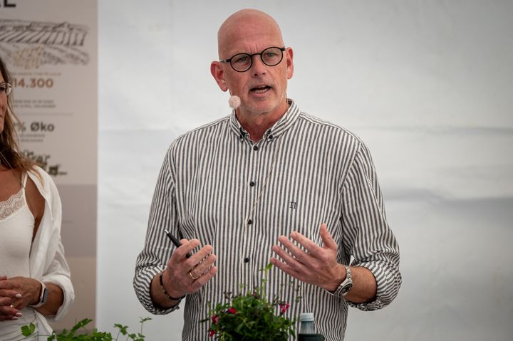 "Jeg ser meget gerne, at velfærdsprodukterne fylder mere hos vores medlemmer. Men det kræver, at forbrugerne også er villige til at købe dem i langt større omfang end i dag", siger Leif Wilson Laustsen.