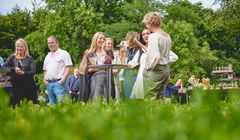 Den 5.–6. juni 2026 på Charlottenlund Slot afholdes eksklusive sommerkoncerter og kulturoplevelser i historiske omgivelser med musik, talks, gastronomi og elegant garden-party stemning.