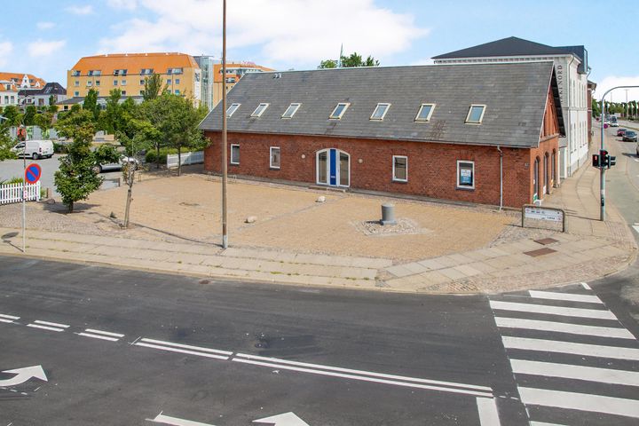 Hovedbygning på Havnepladsen 5A, 9900 Frederikshavn fra 1889 der tidligere husede SAMSON Travel