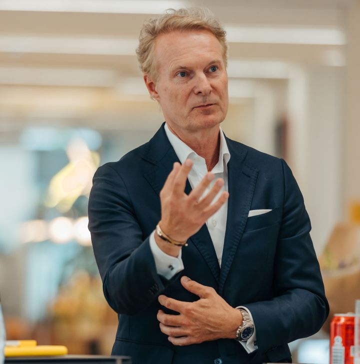 AI er begyndt at spille en rolle virksomhedshandler, forklarer  leder af EY-Parthenon i Danmark, Søren P. Krejler efter en endnu rekord i antallet handler med danske virksomheder involveret.