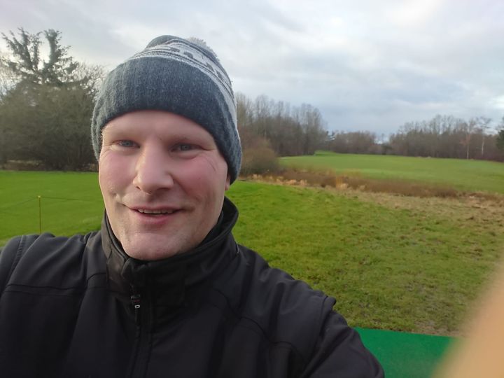 Jakob Andersen er veteran og vendte hjem med PTSD. Hans vej til arbejdsmarkedet var hård, men nu arbejder han for Hjortespring Golfklub