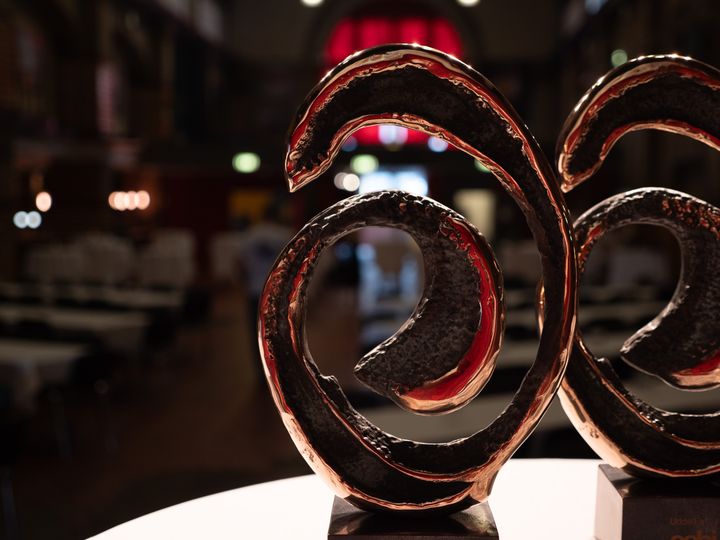Foto af statuetten CSR People Prize