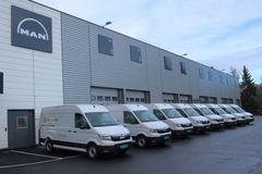 Den internationale transport- og logistikvirksomhed DB Schenker benytter nu elektriske varebiler til deres transport i Norge. Nærmere bestemt har DB Schenker købt otte MAN eTGEer, som de vil bruge til deres 0 emissions transport i Oslo centrum. DB Schenker har et globalt mål om at deres leveringsløsninger bliver så tæt på nul-emission som muligt.