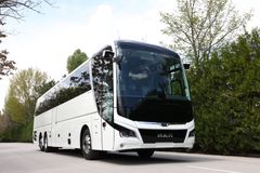 Det bliver busser magen til denne MAN Lions Coach R09 - 13,4 meter, som Forsvaret snart skal tage i brug. Busserne bliver naturligvis lakeret i Forsvarets valgte farver.