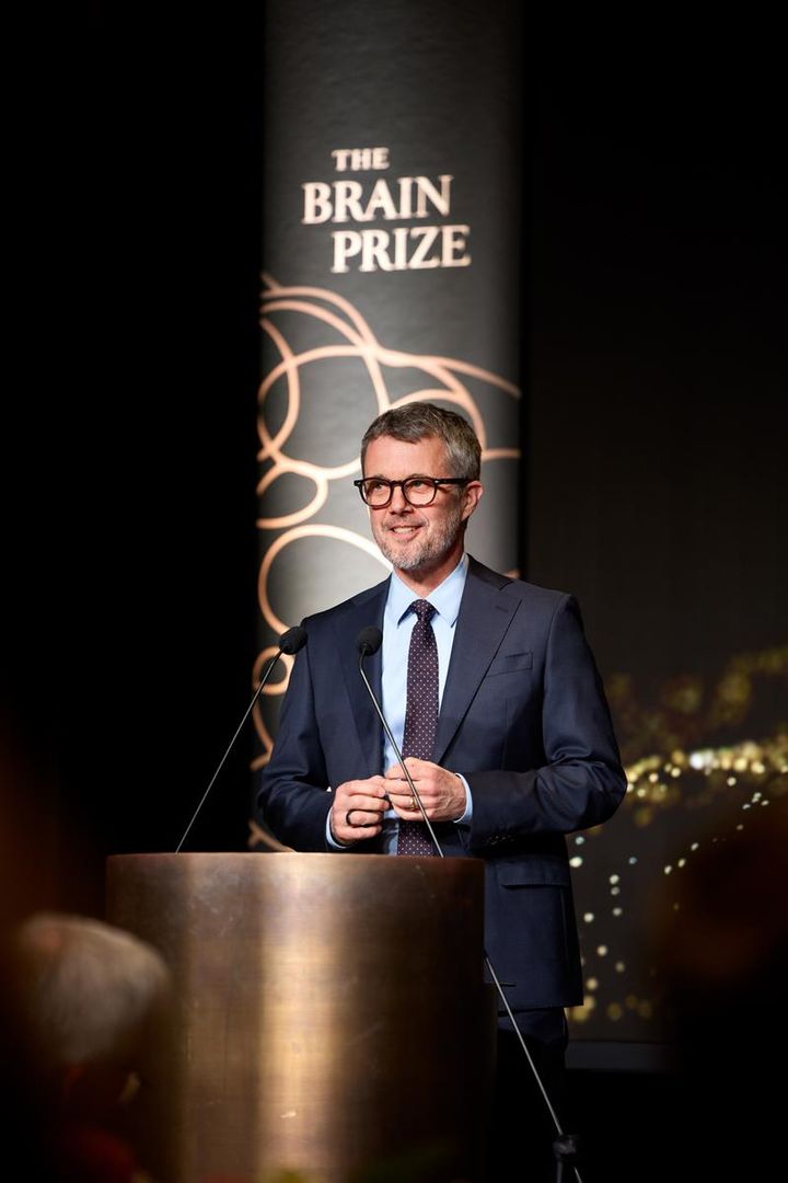 Protektor HM Kong Frederik ved Brain Prize-ceremonien i København, Maj 2025.