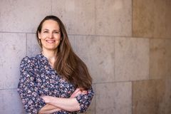 ”Højskolerne har stor betydning for mange mennesker, men det har overrasket mig, hvor meget samfundet i disse år også kalder på deres traditioner, værdier og evne til at samle folk på tværs," siger generalsekretær Betina Egede Jensen.