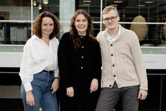 Rikke Blix Hagemann, Lotte Lauridsen og Emil Ulrik Friis fra Helion B2B