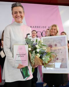 Margrethe Vestager modtager Søstersindprisen 2026