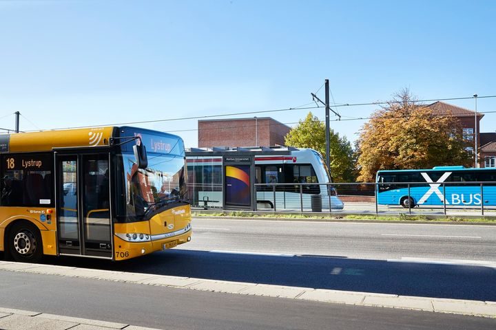 Midttrafiks busser og Letbanen kører efter normal køreplan efter påske