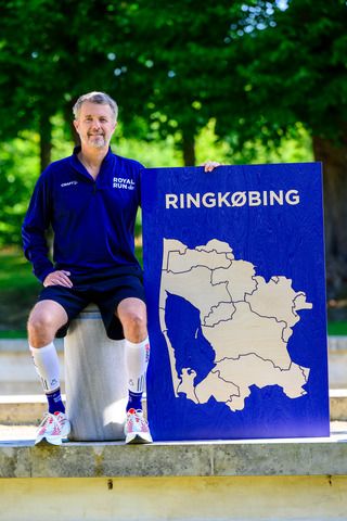 Tag bus eller tog og slip for bøvl med parkering til Royal Run