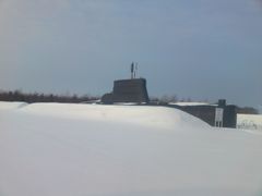 Ubåden Springeren beklædt med sne på Langelandsfortet