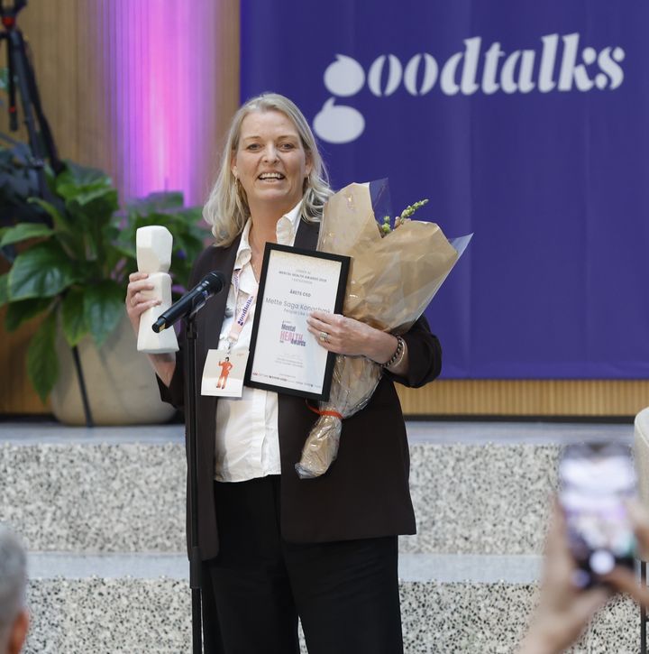 Mette Saga fra mikrobryggeriet People Like Us blev kåret til Årets CEO ved Mental Health Awards 2026